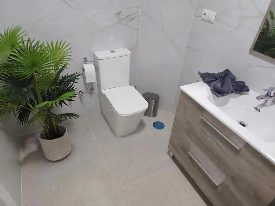 Tao City Center Apartment With Fee Wifi And Air Con By Namaste Elite Torremolinos Španělsko